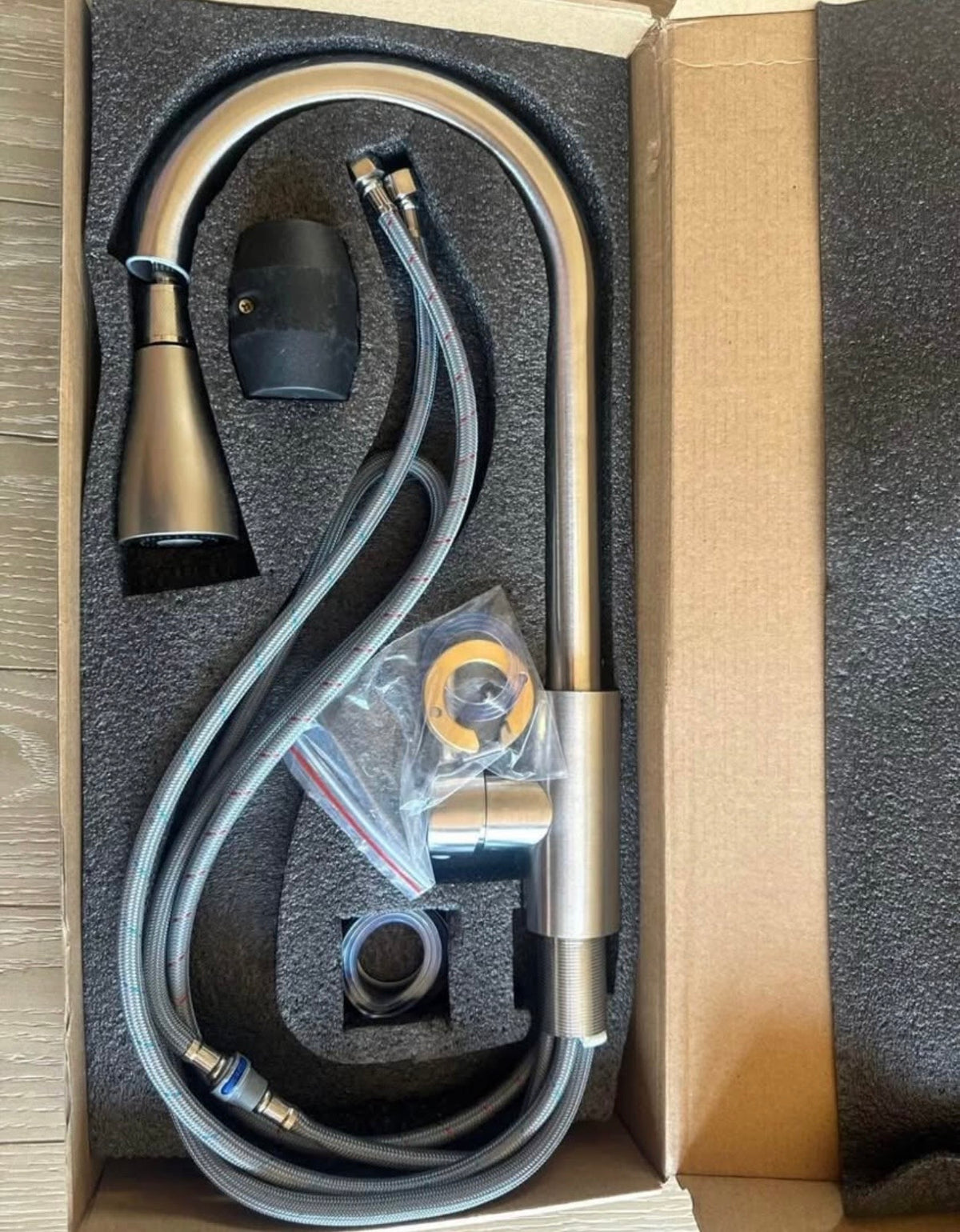 Factory sale Apr ventures kitchen faucet